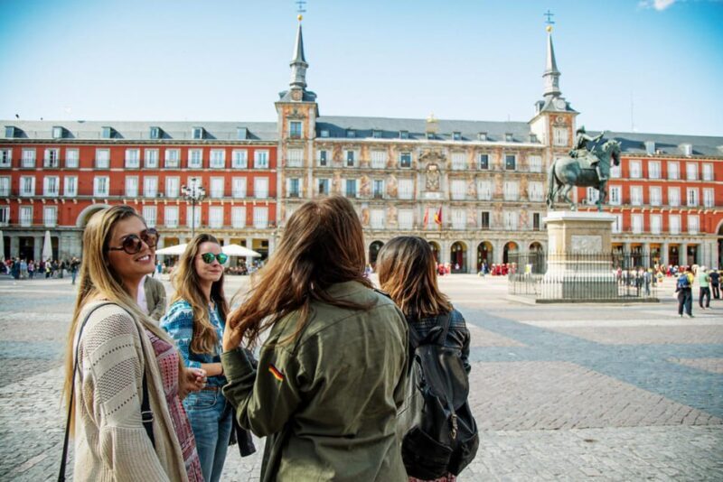 Essential Madrid: Walking Tour of the Historic Center - Why Choose This Tour?