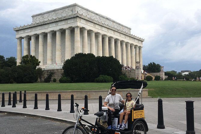 Essential Monuments & Memorials Tour - Whats the Experience Like?