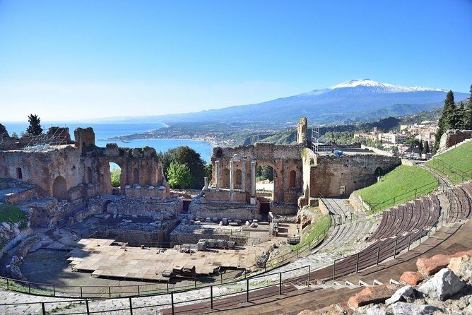 Etna and Taormina - A Cozy Lunch with a Sicilian Touch