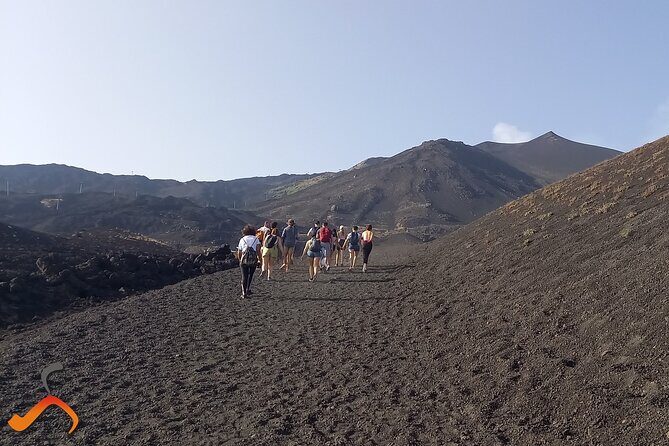 Etna Morning From Catania - Diving into the Details of the Mount Etna Morning Tour