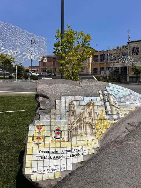 Etna: open bus tour and honey tasting, leaving from Catania - FAQ