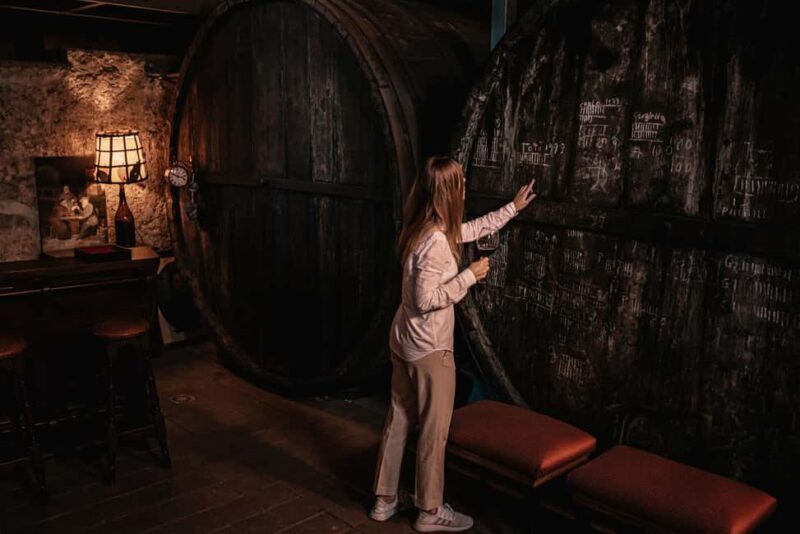 Etna: Pottery class in our Urban Winery and Sicilian Lunch - The Experience in Detail