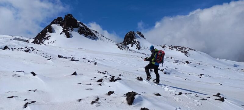 Etna: "The path among the lavas". Trekking on Mount Etna at 3000 m - FAQ
