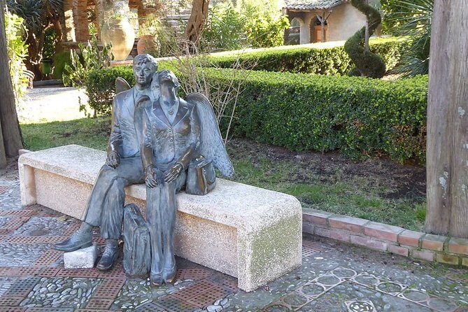 ETNA & WINE, TAORMINA TOUR FD from CATANIA (GUIDE and LUNCH Included) - FAQs