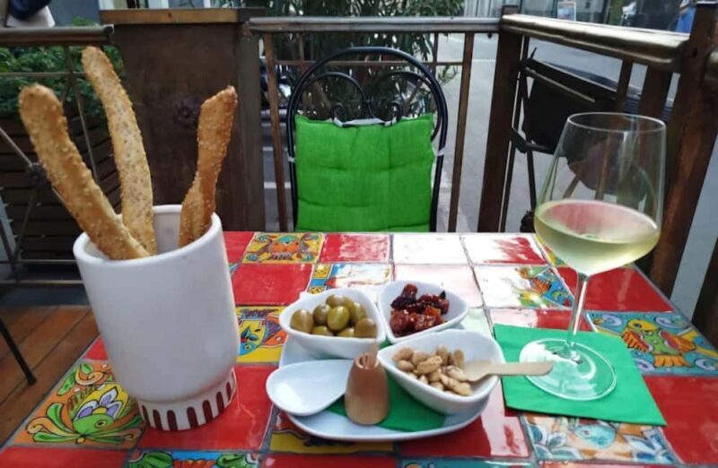 Etna Wine Tasting with Local Food Bites in Catania - Who Should Consider This Tour?