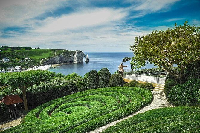 Etretat - Garden Of Etretat & Cliffs - Private Trip - An In-Depth Look at the Étretat Private Trip