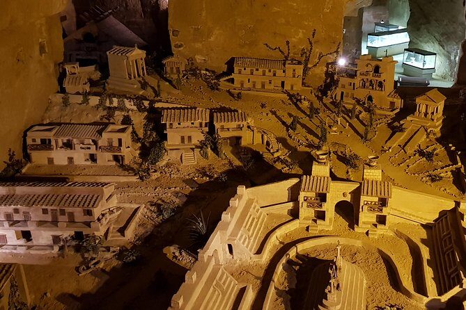 Etruscopolis: Once Were Etruscans - Key Points