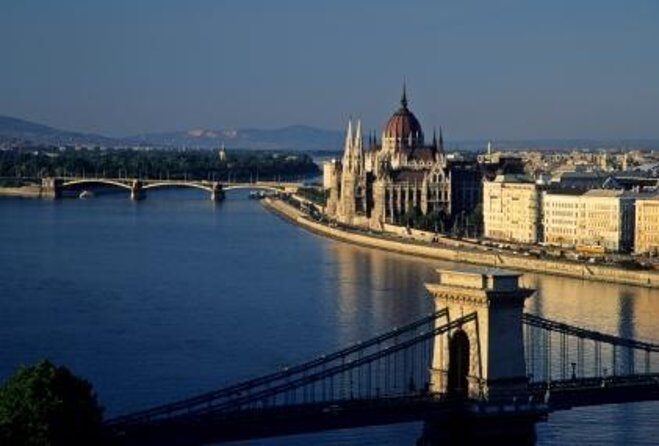 Evening Cruise on the Danube with Optional Drinks - A Detailed Look at the Budapest Danube Evening Cruise