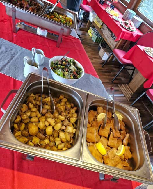 Evening cruise through Prague with buffet dinner - The Atmosphere