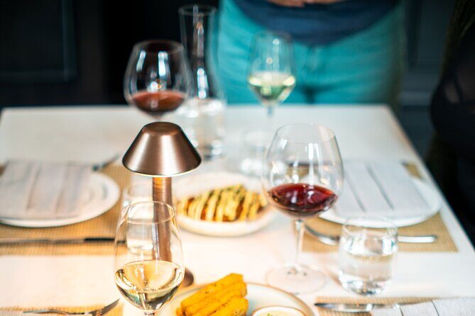 Evening Sip, Savor, Stroll Tour - What You’ll Experience on the Tour