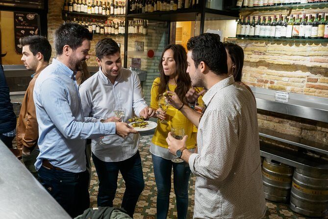 Evening traditional tapas walking tour in old Zaragoza center - Why You Might Love This Tour