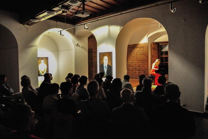 Everyday concerts of Chopin's music at the Old Town in Warsaw - The Experience in Detail