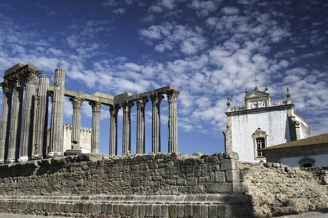 Évora & Alentejo: A Journey Through History and Flavors - Key Points