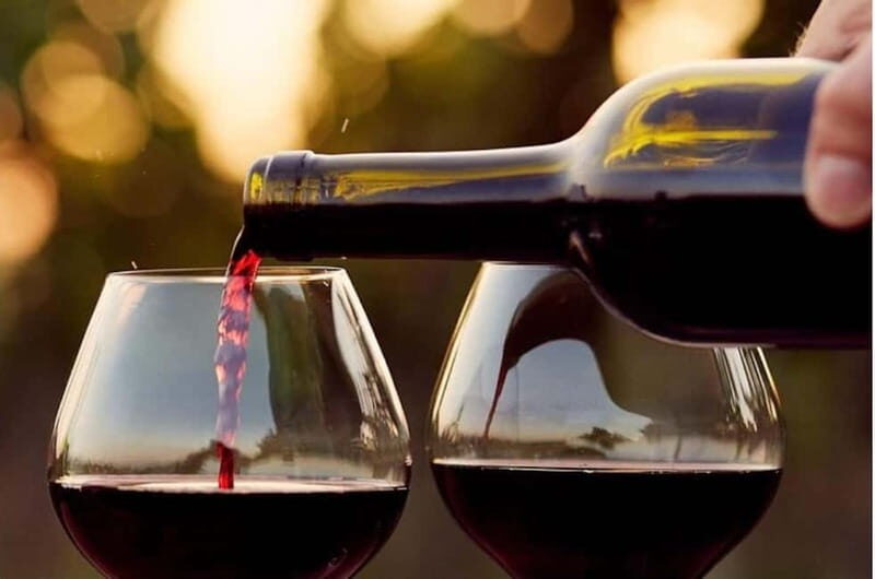 Evora Ancient City & The Alentejo Private Luxury Wine Tour - Discovering Évora: The City of History