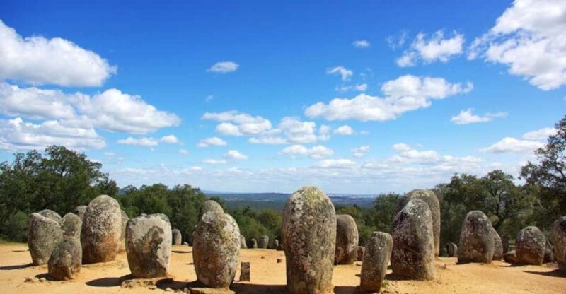Évora and Megaliths Full-Day Tour from Lisbon - The Megaliths of Almendres Cromlech