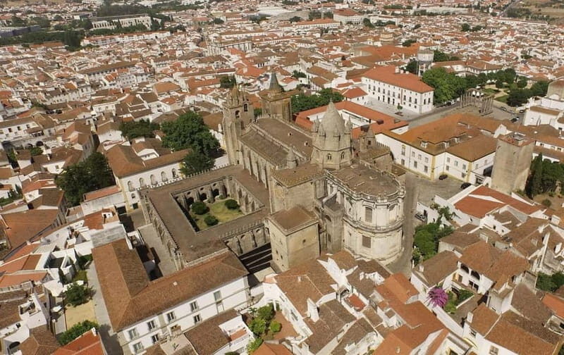 Évora Full Day Tour on a Luxury Mercedes - Who Would Love This Tour?