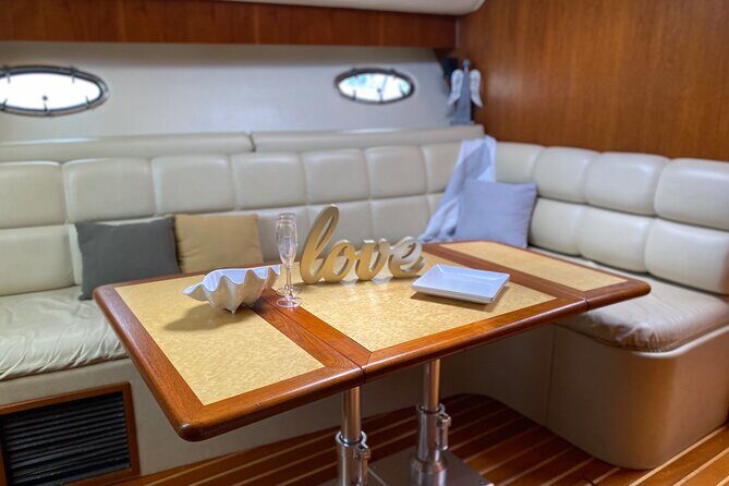 Exceptional whale watching in a Tahiti Yacht - Final Thoughts