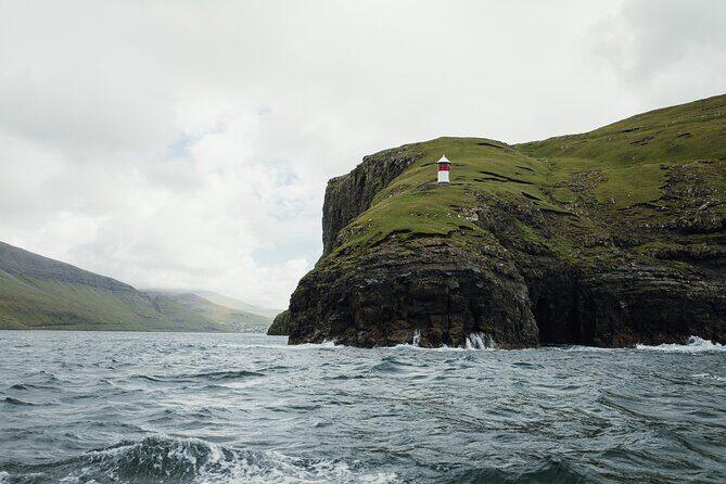 Exclusive 1,5 Hour Drangarnir Boat Tour - Key Points