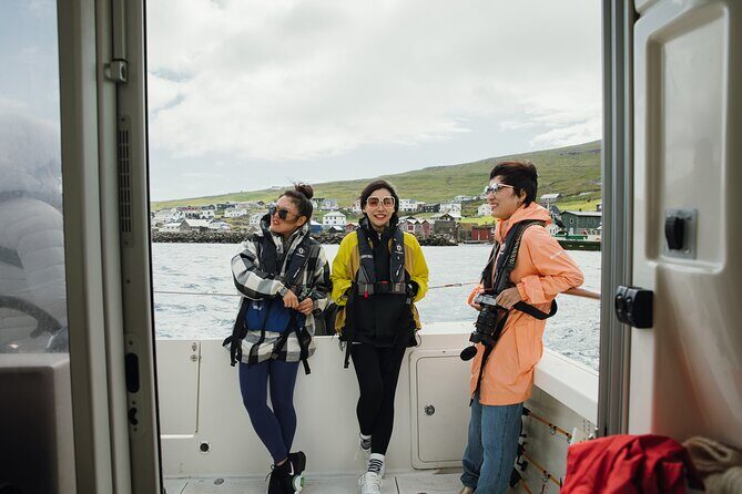 Exclusive 1,5 Hour Drangarnir Boat Tour - FAQs