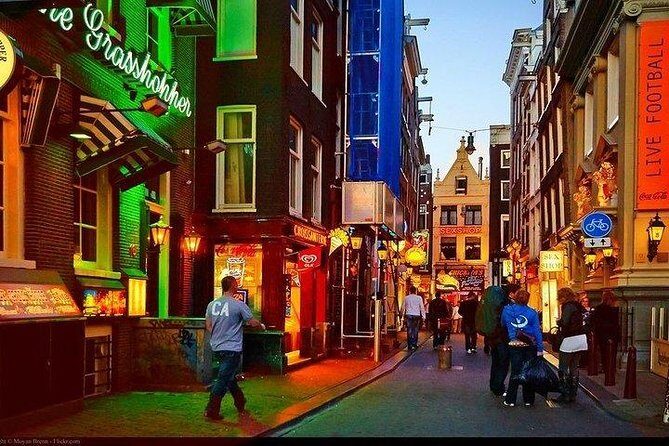 Exclusive Amsterdam Red Light District tour with a drink - Is It Worth the Price?
