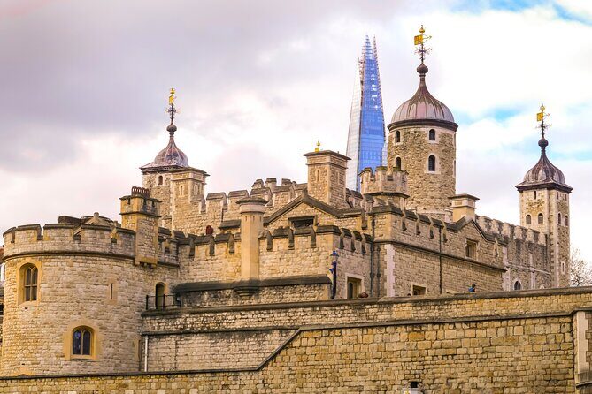 Exclusive Beefeater Meet & Greet at the Tower of London - Who Will Love This Experience?