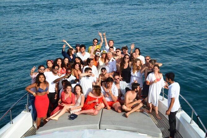 Exclusive Bosphorus Cruise - Luxury Yacht Experience in Istanbul - Duration and Pricing: Is It Worth It?