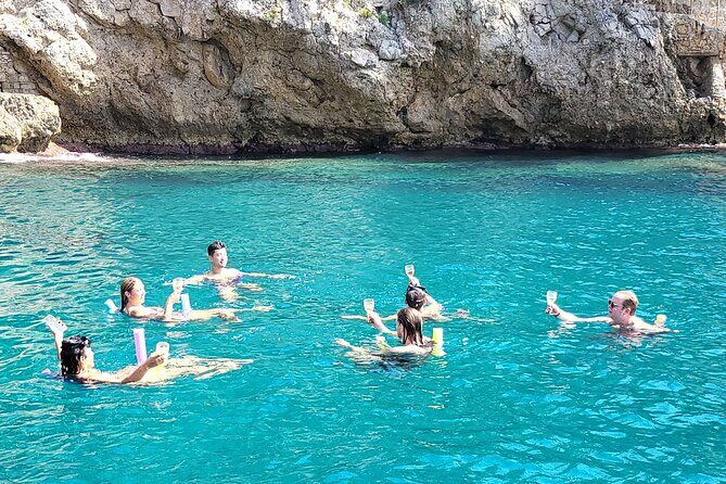 Exclusive cruise, swimming, Saint Jean Cap Ferrat, Nice, Eze - FAQ