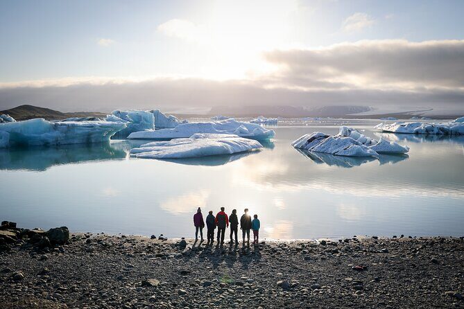 Exclusive Glacier Experience on Vatnajökull - A Closer Look at the Exclusive Glacier Experience on Vatnajökull
