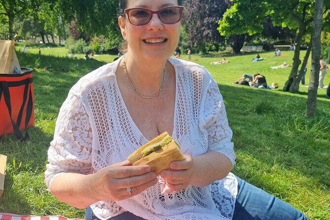 Exclusive Gourmet Picnic Experience at the Eiffel Tower - FAQs