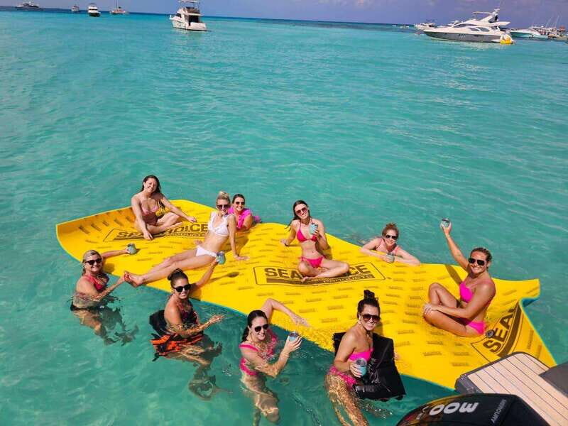 Exclusive Isla Mujeres and Cancun Private Yacht Tour - The Experience: Drinks, Snacks, and Fun on the Water
