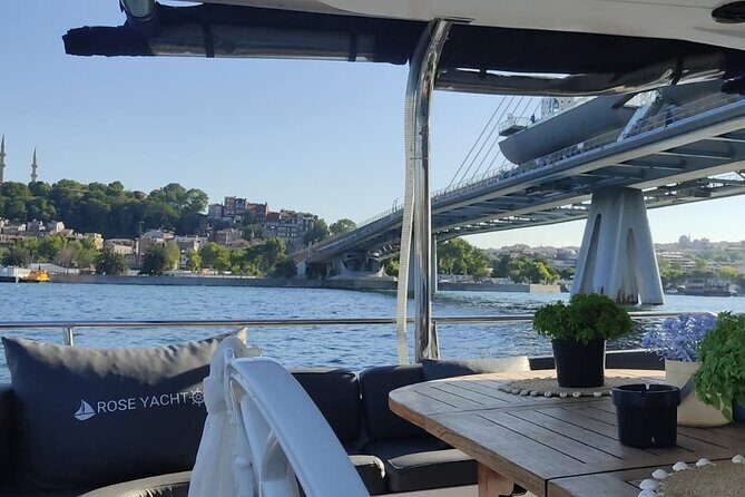 Exclusive Luxury Yacht Bosphorus Sightseeing Cruise in Istanbul - Key Points