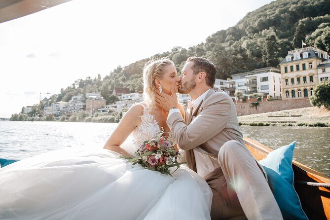 Exclusive private boat trip for couples in Heidelberg - Key Points
