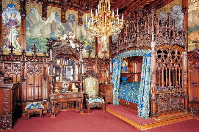 EXCLUSiVE SKIP-THE-CROWDS Neuschwanstein and Linderhof Castle Tour from Munich INCL. TICKETS - Marienbrücke: The Iconic Viewpoint