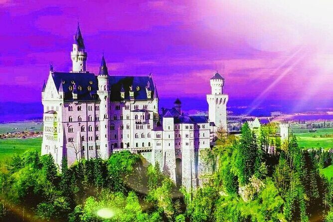 EXCLUSiVE SKIP-THE-CROWDS Neuschwanstein and Linderhof Castle Tour from Munich INCL. TICKETS - Linderhof Palace and Bavarian Villages