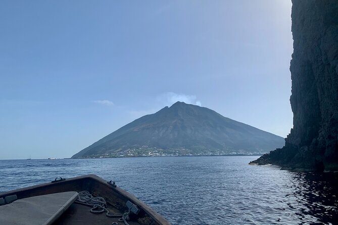 Exclusive tour of Stromboli island, Boat tour with Pasqualo - Discovering Stromboli with Pasqualo: An Honest Look at the Private Boat Tour