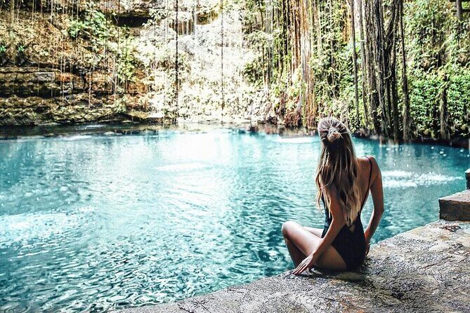 Exclusive Tour to Chichen Itza, 2 different Cenotes & Valladolid for 1 price! - Transportation and Group Size