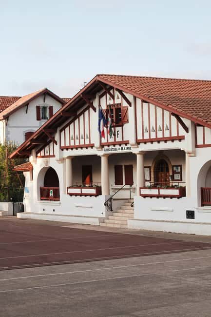 Excursion to the villages of the French Basque Pyrenees: Espelette, Ainhoa, and Sare - Price, Value, and Practical Considerations