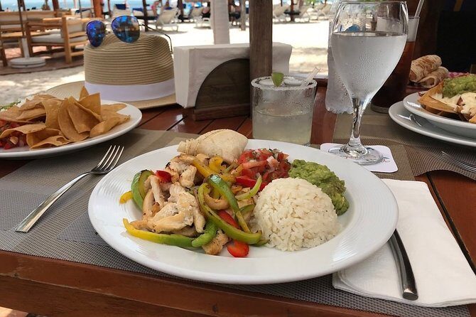 Experience an amazing ecological park tour & explore Isla Mujeres by catamaran. - FAQ