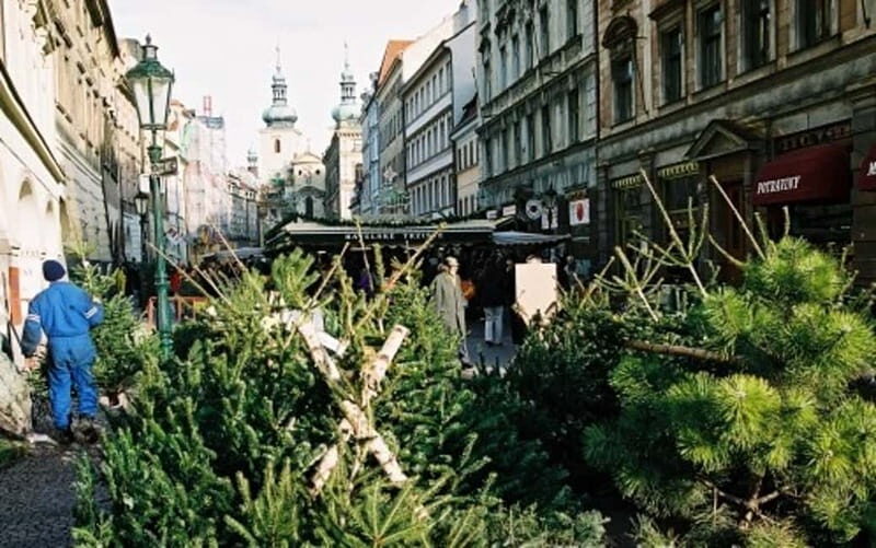 Experience Christmas Shopping In Prague - FAQ
