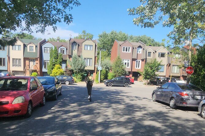 Experience Old Montreal on e-scooters with a local comedian - Practical Details and Considerations