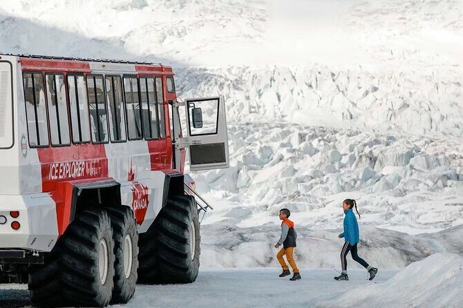 Experience the Columbia Icefield: Private Tour from Calgary - What Travelers Are Saying