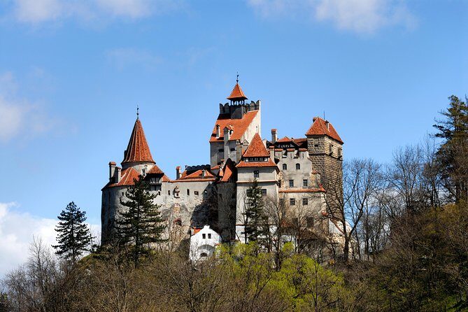 Experience the History of Bran Castle and Saxon Fortifications in Burzenland - What to Expect on the Tour