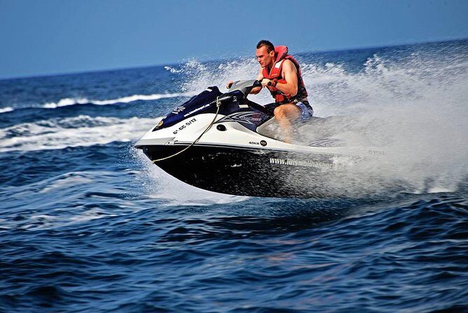 Experience the Thrill of Jet Skiing in Anfi del Mar - Who Will Love This Experience?