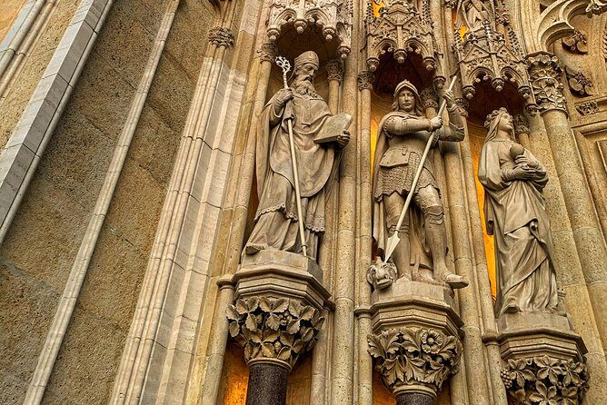 Experience Zagreb with a local - Private walking tour - Exploring Zagreb in Two Hours: What to Expect