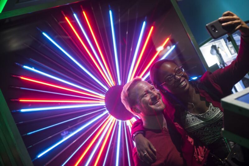 Exploratorium San Francisco: Adult-Only After Dark Admission - Who Is This Experience Best For?