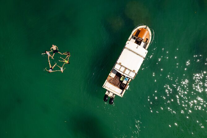 Explore Banderas Bay: Exclusive Boat Journies - The Food and Drinks