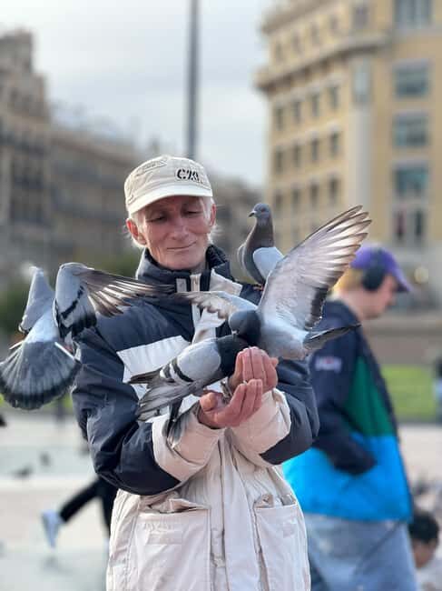 Explore Barcelona: Professional Photo session tour - Why You Might Love This Tour