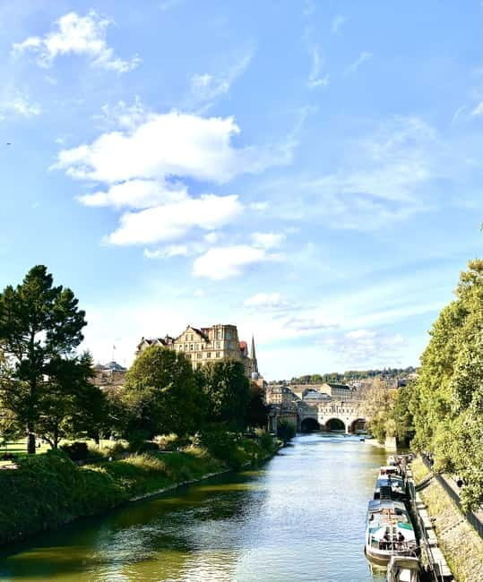Explore Bath in Spanish: With Olga, local guide - A Personal Perspective on the Bath Guided Tour in Spanish