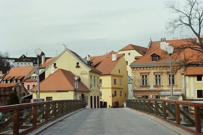 Explore Cesky Krumlov in 60 minutes with a Local - Who Should Consider This Tour?