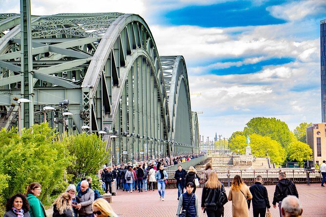 Explore Cologne in 60 minutes with a Local - What Travelers Are Saying